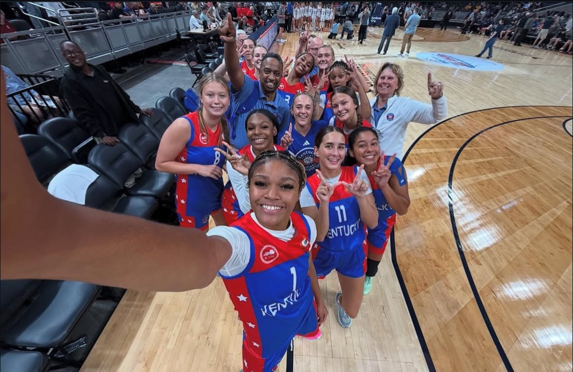 So honored to be able to represent Kentucky in the KY/IN All Star game! I had so much fun and I love this group of girls and coaches! Thank you to everyone who made it possible! What a way to end our high school careers by sweeping Indiana!! 🧹