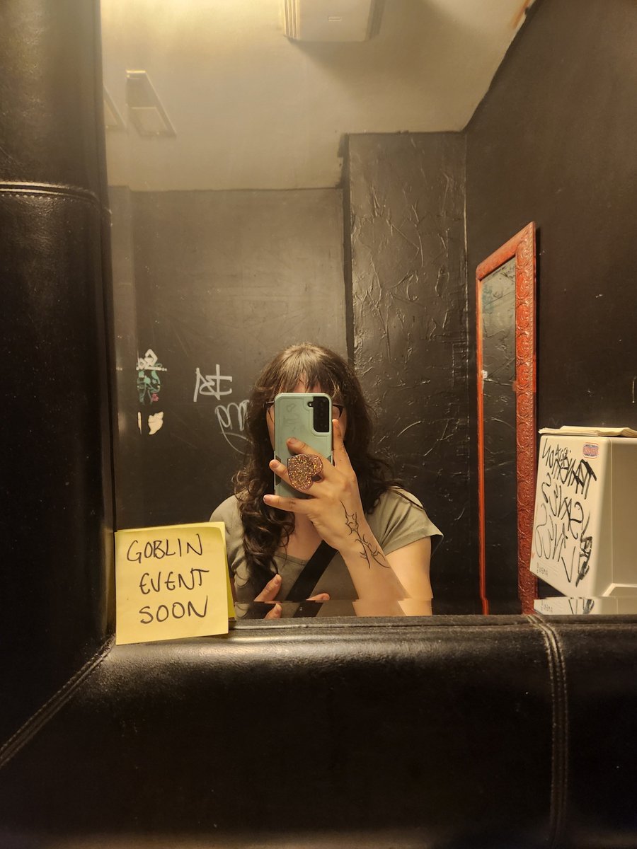 S3raphim_zip's tweet image. goblin event soon