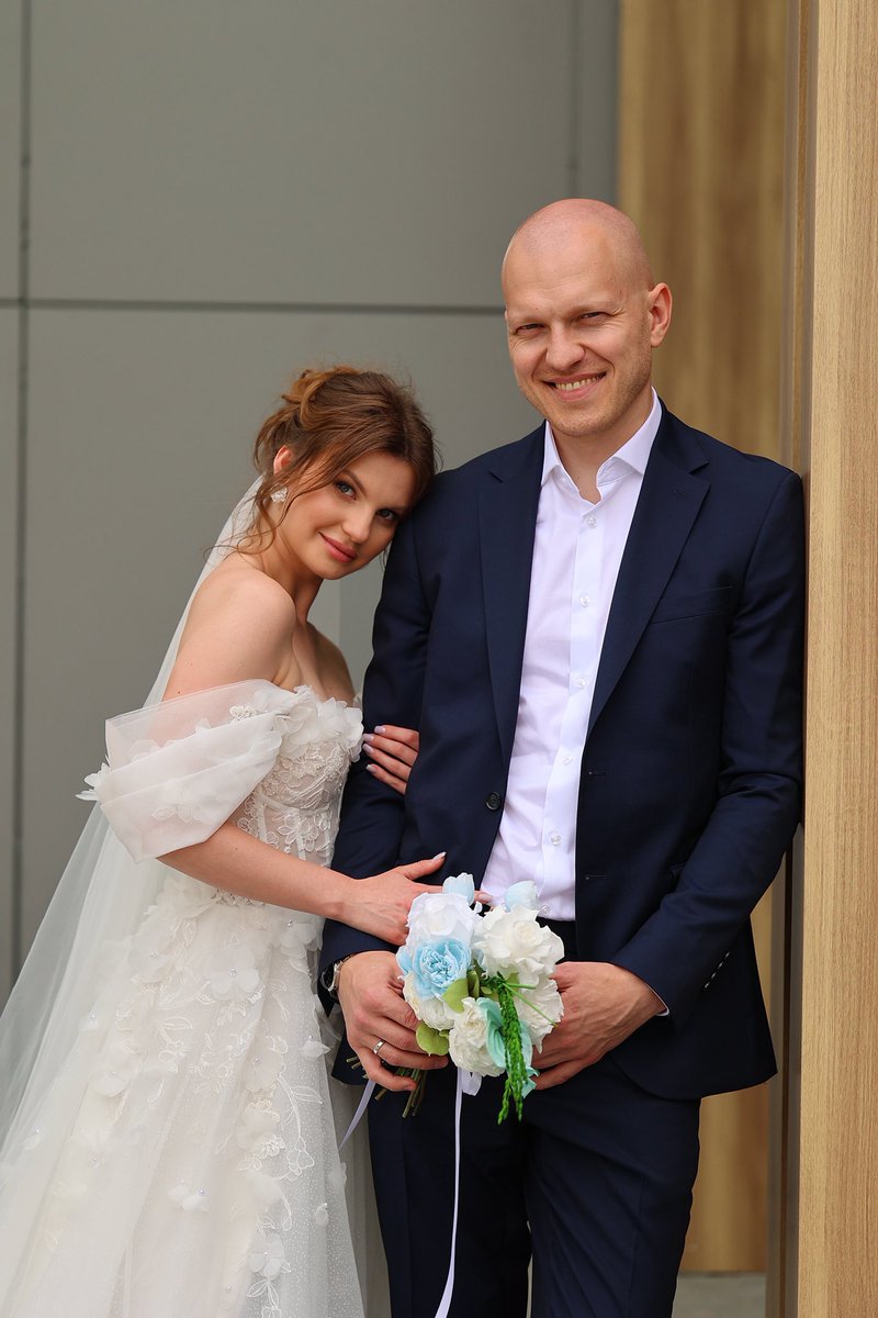 Yeeees, I got married! 
Thanks to everyone for the congratulations! ♥️