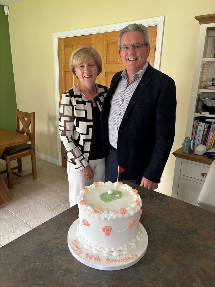 Ronan Kilgannon (@ronanak) on Twitter photo 40 years ago today <a href="/ClonesCyclone/">Barry McGuigan</a> Barry McGuigan beat Eusebio Pedroza. Patsy and Mary Kilgannon’s wedding served as a great curtain raiser for many in Donegal and Sligo. Happy Anniversary to them! 40 years ago today <a href="/ClonesCyclone/">Barry McGuigan</a> Barry McGuigan beat Eusebio Pedroza. Patsy and Mary Kilgannon’s wedding served as a great curtain raiser for many in Donegal and Sligo. Happy Anniversary to them!