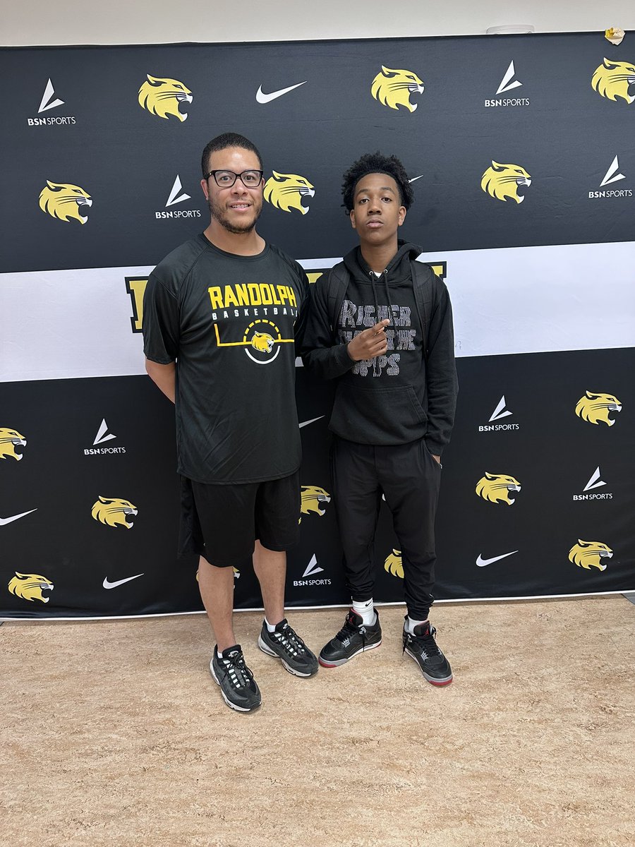Went to Randolph college camp today and competed against great competition and showed my skills and talents!! Thank you <a href="/Coach_Kee/">Evan Kee</a> for the opportunity!! <a href="/CoachNick02/">Nick Walker</a> <a href="/757Loaded2027/">Team Loaded 757 2027</a>