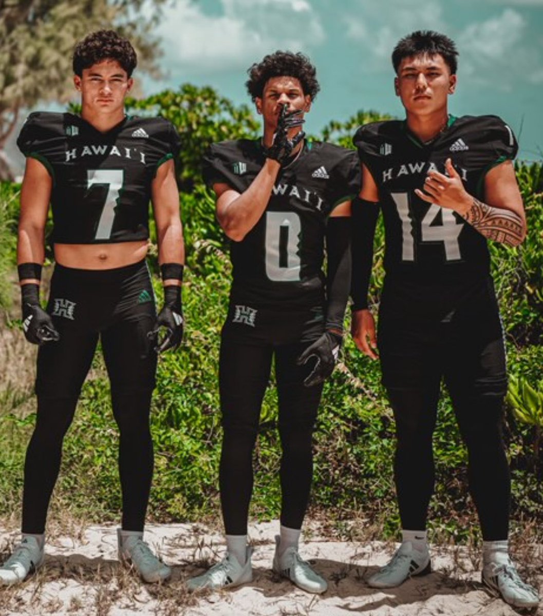 #HawaiiFB not done yet this weekend as class of 2026 Bishop Gorman ATH Isaiah Nickels confirms to me that he is committed to the Rainbow Warriors after official visit to Hawai’i.

Per National Prospect ID, Nickels clocked in at 4.50s in the 40 + has a max power clean of 315 lbs.