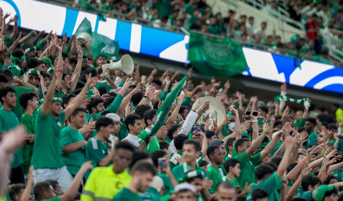 جمهور الوطن 🇸🇦

موعدنا المدرجات يوم الثلاثاء في مهمة دعم الصقور 🦅💚

#السعودية_أستراليا 
#كلنا_مع_الأخضر