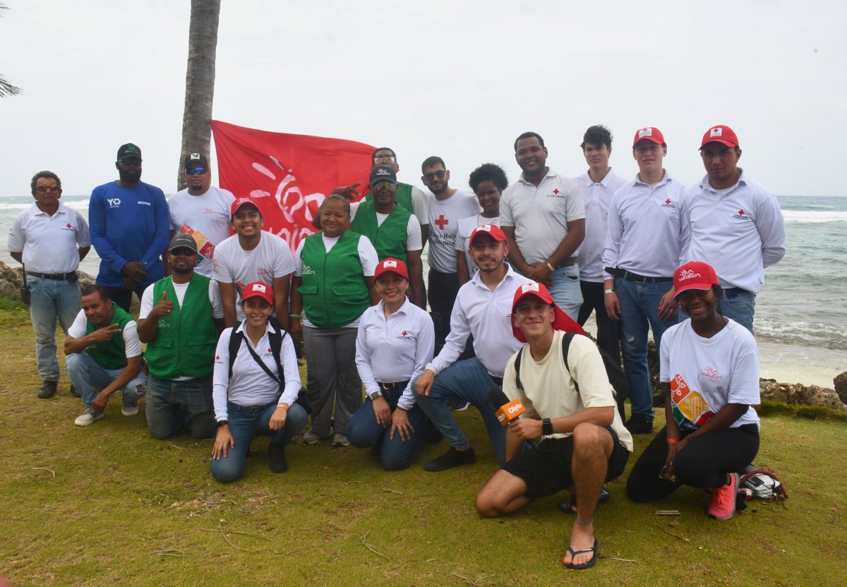 <a href="/OnVacationOfic/">On Vacation Oficial</a> <a href="/LATAMAirlines/">LATAM Airlines</a> En dupla con <a href="/OnVacationOfic/">On Vacation Oficial</a>, nos encargamos de trabajar el kilómetro 16, donde recogimos 88 kilos de residuos aprovechables ♻ que aportarán al desarrollo sostenible de la isla. 💪