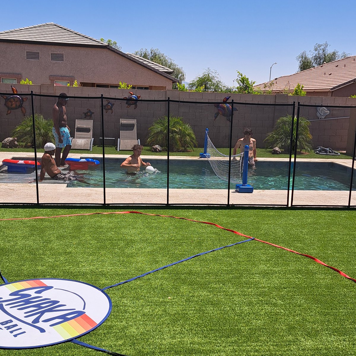 KelleyBeMoore's tweet image. When you are an out-of-state ACU Firestorm Football recruit you do transformation in Coach Moore's pool. Food, fun and relationship building. Thx @JeffBowenACU for your leadership.  @CoachM_Justin @CoachBANelson @CoachChambers1 @CoachDowdy44