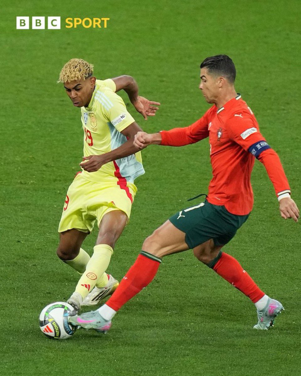 TheDamiForeign's tweet photo. Can we all agree that Lamine Yamal is better than Ronaldo?🤷🏼‍♂️ https://t.co/YEcpsx3GEz