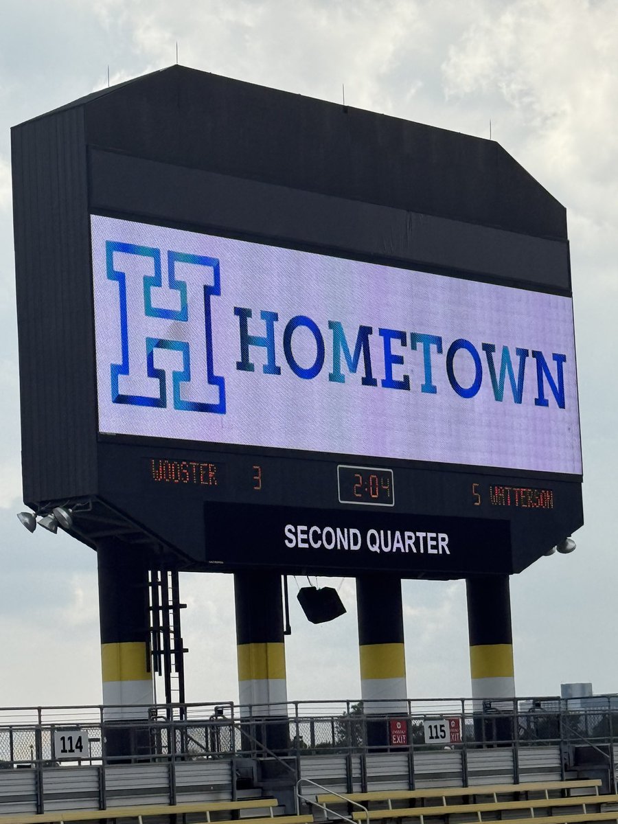 LaxTheLand's tweet image. 5-3 Watterson
Freshman Benji Gusty with the hat trick for the Eagles