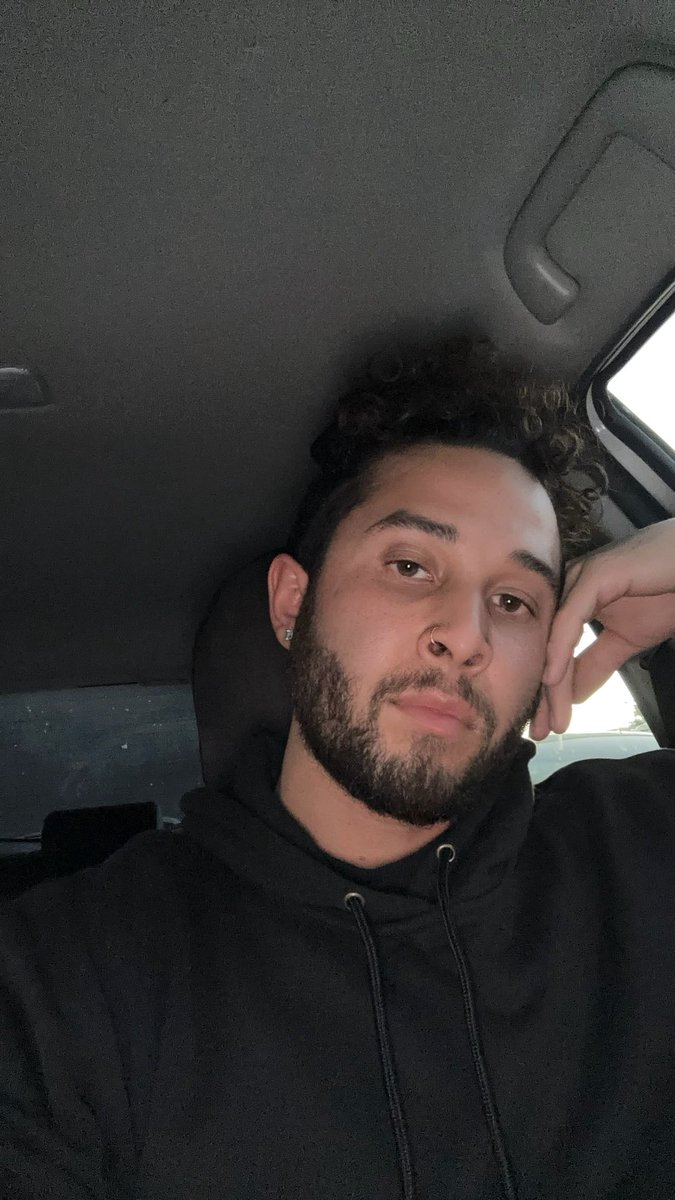 Life has been so crazy lately, not streaming for 6-7 months, selling my house from a break up, a lot has happened and I apologise for the isolation from all yall, I’m going to make a comeback soon when I’ve moved out and hopefully catch you all in your streams

Much love 🌹