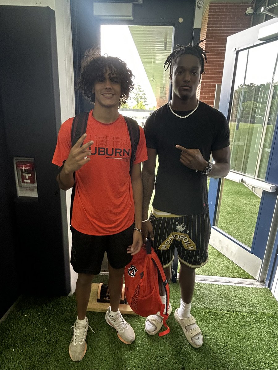Had an amazing time at Auburn 
#WarEagle🦅 <a href="/Rosegreennorman/">Manofstill21</a> <a href="/CoachDavisWR/">Marcus Davis</a> @On3Recruits