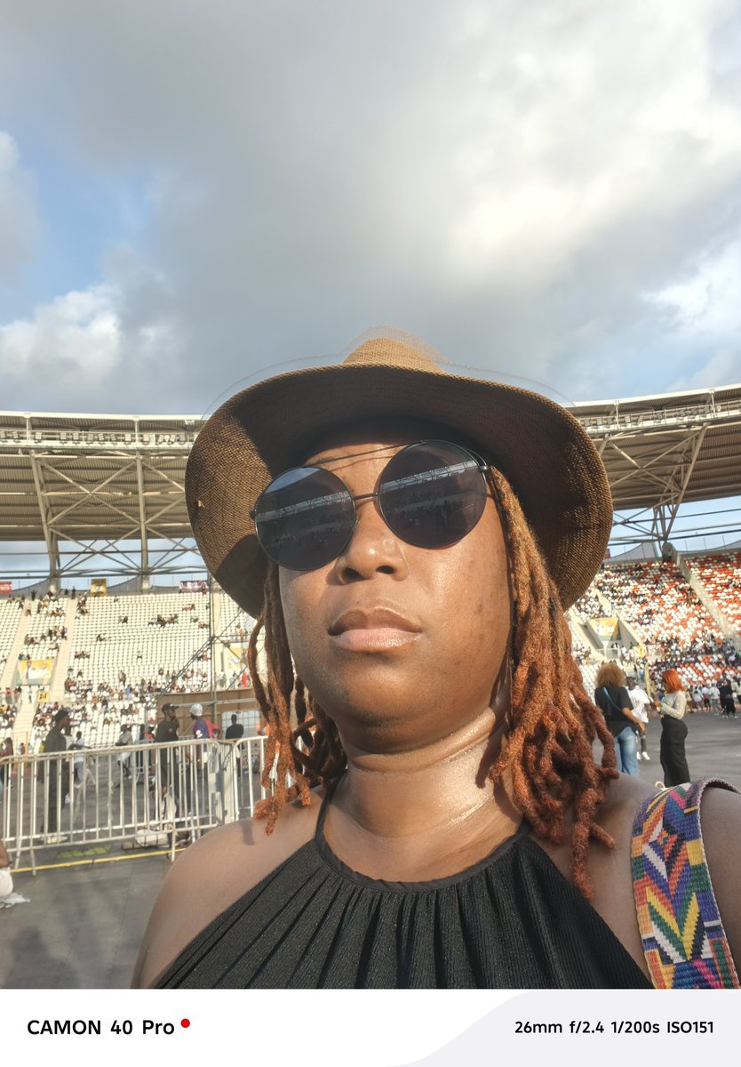 Louise Marie Yao tweet media