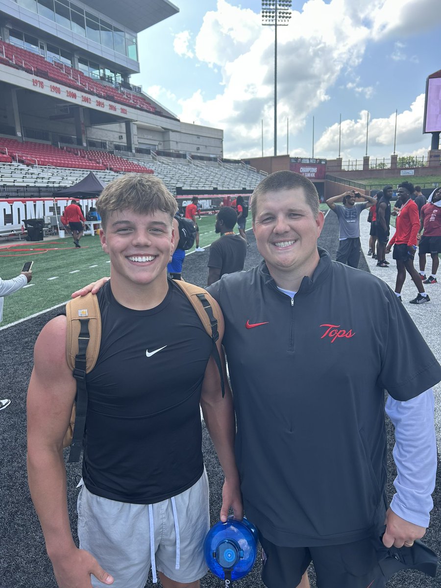 JacksonSettle8's tweet image. Had a great time competing at @WKUFootball camp today. Can’t wait to be back! 🔴⚪️
@DavisMerritt @Coach_Helton
@Aspirationsgym @AllenTrieu @centurions_fb