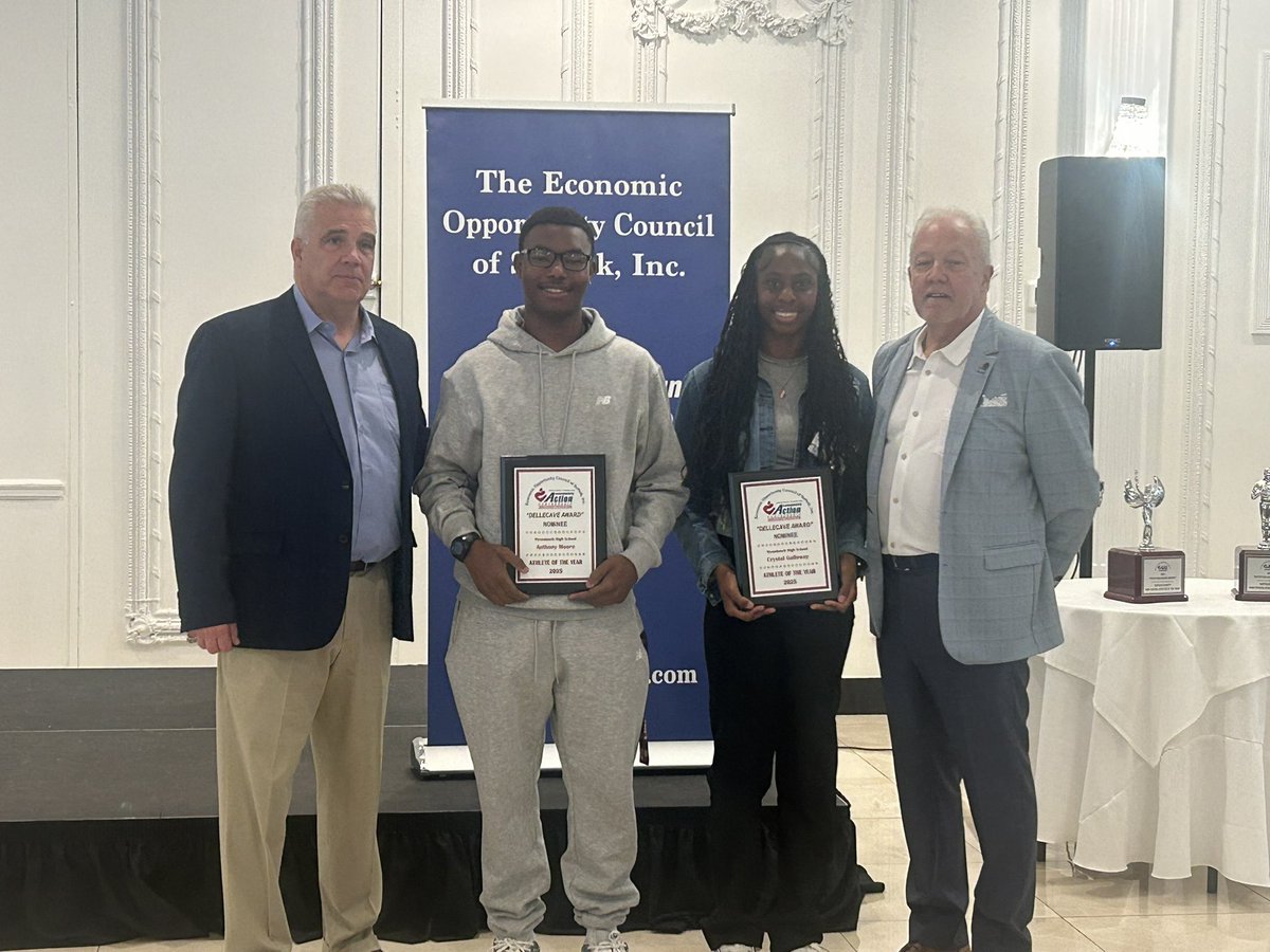 Congrats to Krystal Galloway &amp; Anthony Moore — Wyandanch’s 2025 Dellecave Award nominees! 🏆 Honored for excellence in athletics, academics &amp; character. #WyandanchPride #StudentAthlete