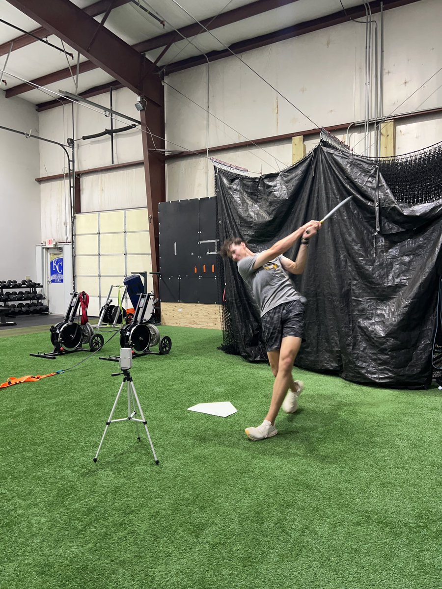 Joseph Potts (@topspeedllc) on Twitter photo Good to have Mizzou ⚾️ star <a href="/JacksonLovich/">Jackson Lovich</a> back in the TopSpeed lab.
Sciencing our way to a better bat speed program 💪 Good to have Mizzou ⚾️ star <a href="/JacksonLovich/">Jackson Lovich</a> back in the TopSpeed lab.
Sciencing our way to a better bat speed program 💪