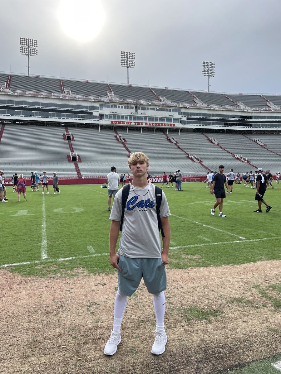 BradCrowell27's tweet photo. Great time today at @RazorbackFB  specialist camp! Went 4/5 in FG charting/comp and had a big ball of 63 in kickoff from the 35 into the wind!  Great experience and looking forward to getting back to work! @DanOrnerKicking @Adam_Dulka @KornblueKicking https://t.co/R1lZ6Xe36s