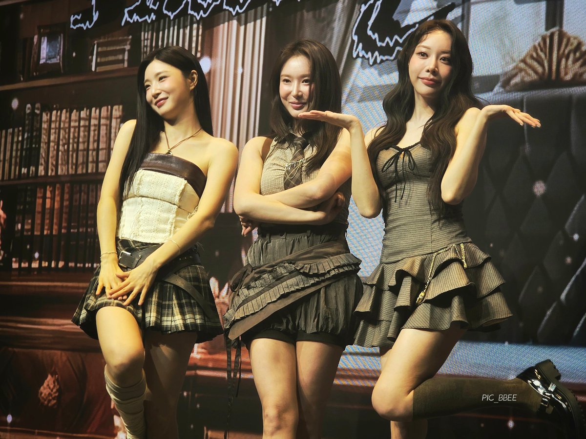 250608 MISSING FILE 팬미팅 브브걸 3PIC
#브브걸 #BBGIRLS