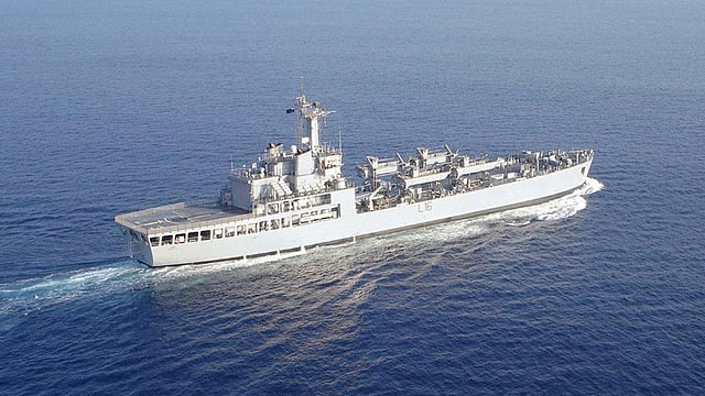 جہاز سازی پر اسٹریٹجک تعاون کے ذریعے GRSE کی بین الاقوامی توسیع 

 • گارڈن ریچ شپ بلڈرز اینڈ انجینئرز (GRSE) نے سویڈن، ڈنمارک اور جرمنی کی کمپنیوں کے ساتھ متعدد یادداشت مفاہمت (ایم او یو) پر دستخط کرکے اپنے بین الاقوامی تعاون کو نمایاں طور پر بڑھایا ہے، جس کا مقصد اپنی میرین