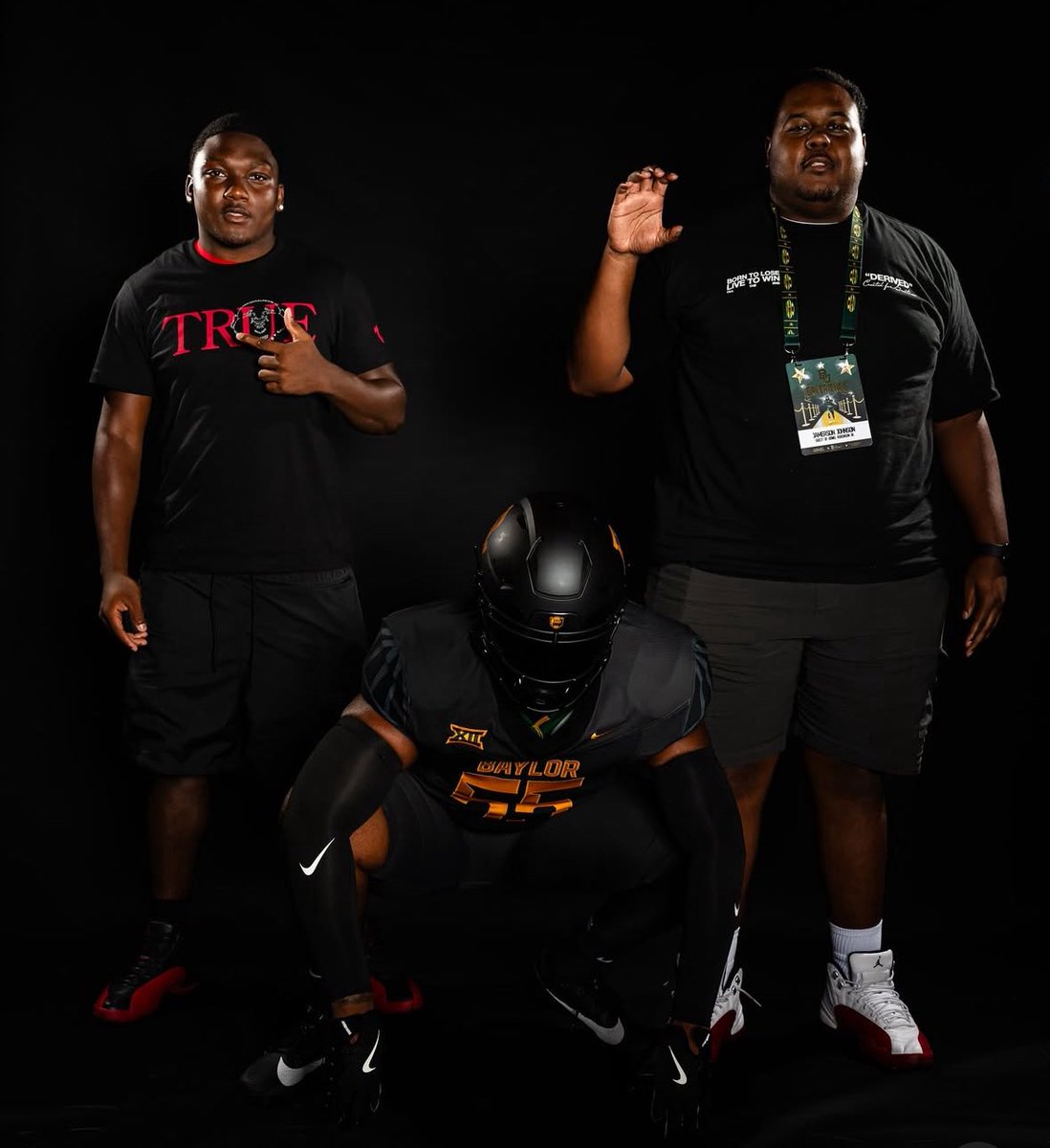 Lexington (MS) Holmes County 4⭐️ OL Donel Robinson shares some photos from his #Baylor official visit. #SicEm 

📸: _djayy1k/IG