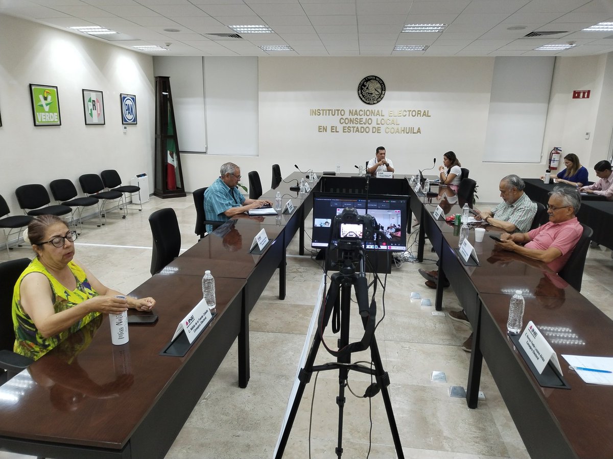 Reanudación de la sesión permanente de seguimiento de los Cómputos Distritales de la Elección del Poder Judicial de la Federación - Consejo Local del INE Coahuila

youtube.com/live/v62-9LfUU…