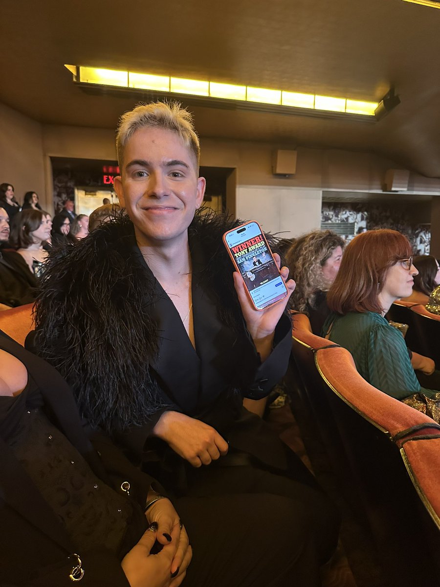 posting from my seat crying … BEST DIRECTOR SAM PINKLETON <a href="/ohmaryplay/">OH, MARY! on Broadway</a>
