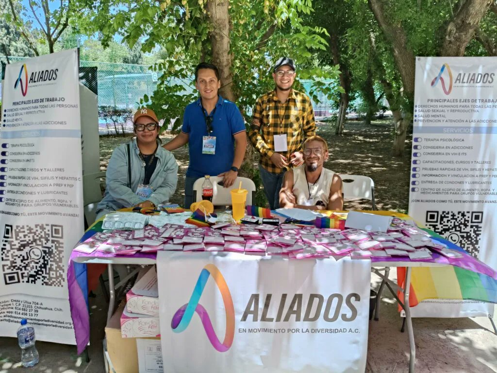🥳 Más de 30 expositores se dieron cita este sábado en la primera “Expo Diversidad Chihuahua 2025” 🏳️‍🌈🏳️‍⚧️

Checa toda la información aquí: altavoz.lgbt/exposicion-lgb…