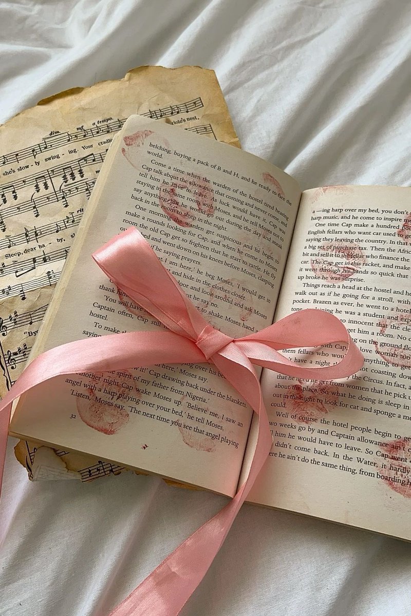 L3monPle's tweet photo. ⋆. 𐙚 ˚ #booktwt looking for more interactive moots⋆˚꩜｡

𐙚 i’m Prim, 21 she/her 
𐙚 I’m into romance and fantasy ᯓ★
𐙚 cr. The Hunger Games series
✮⋆˙ my fav authors are Ann Liang &amp; Ashley Poston

♡ or ↻ if you wanna be moots ⋆˚꩜｡ https://t.co/PPey3Id6pq