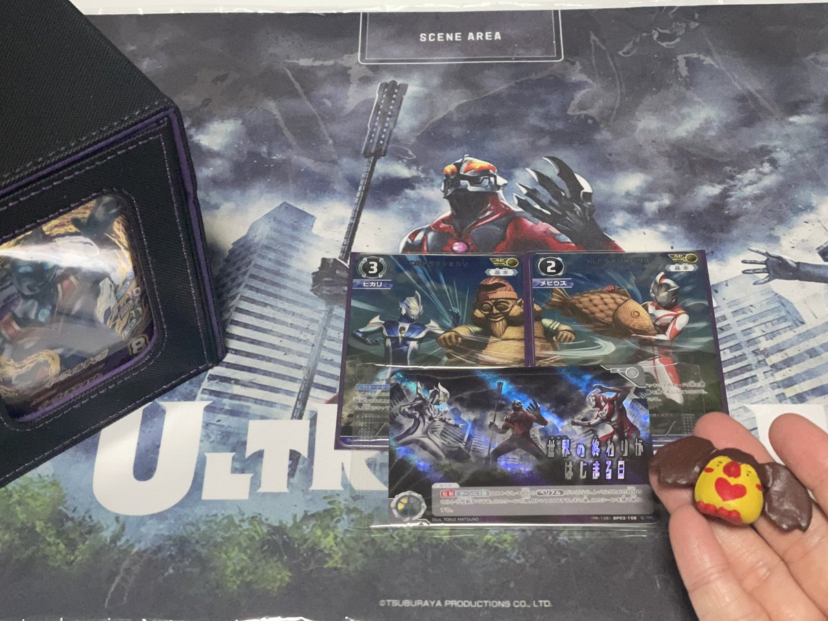 rui69memory's tweet image. 昨日のウルトラリーグチャンピオンシップ2025は残念ながら、早々に敗退してしまいましたが、その分サイドイベントに沢山参加出来たので、とても楽しめました!
会場で暴れ回るベリアル陛下が最高でした
#ウルトラマンカードゲーム