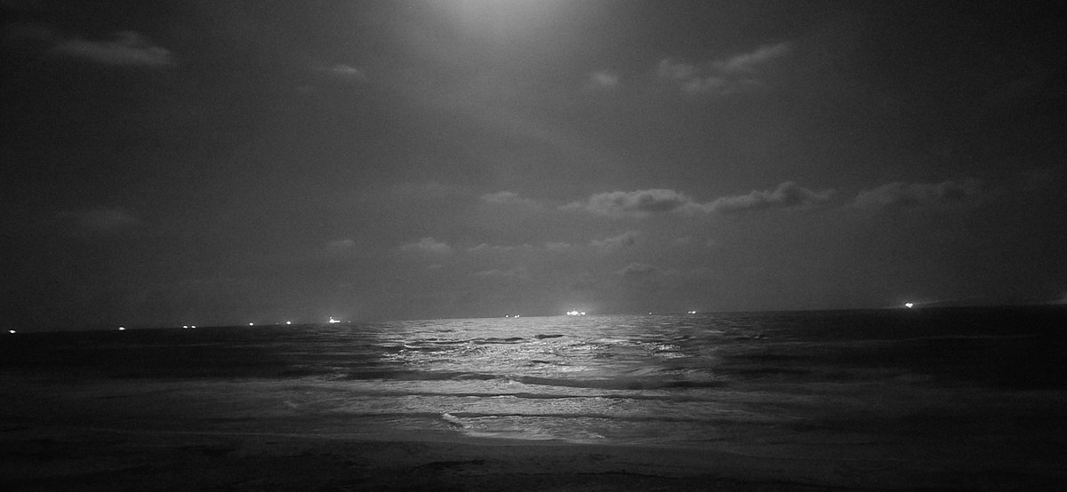 Good night John Boy! 
#dauphinisland
<a href="/spann/">James Spann</a> <a href="/simpsonWVTM13/">Jason Simpson</a> <a href="/weswyattweather/">Wes Wyatt</a> <a href="/ThomasGeboyWX/">Thomas Geboy</a>