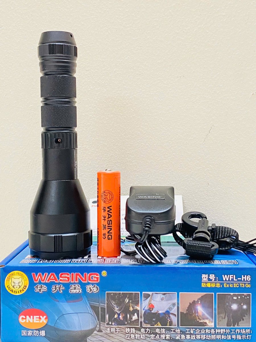 Thegioidenpin's tweet image. 📷📷📷 ĐÈN PIN SIÊU SÁNG ĐÈN PIN SIÊU SÁNG WASING WFL-H6 (CHÍNH HÃNG)
📷 Độ Sáng: 1000 lumens maximum
📷 Sử dụng pin sạc 18650, dung lượng 2800mAh
#denpinsieusang #thegioidenpin #wasing
+ Hotline &amp;amp; Zalo: 0898.838.828
+ Facebook: facebook.com/thegioidenpin/