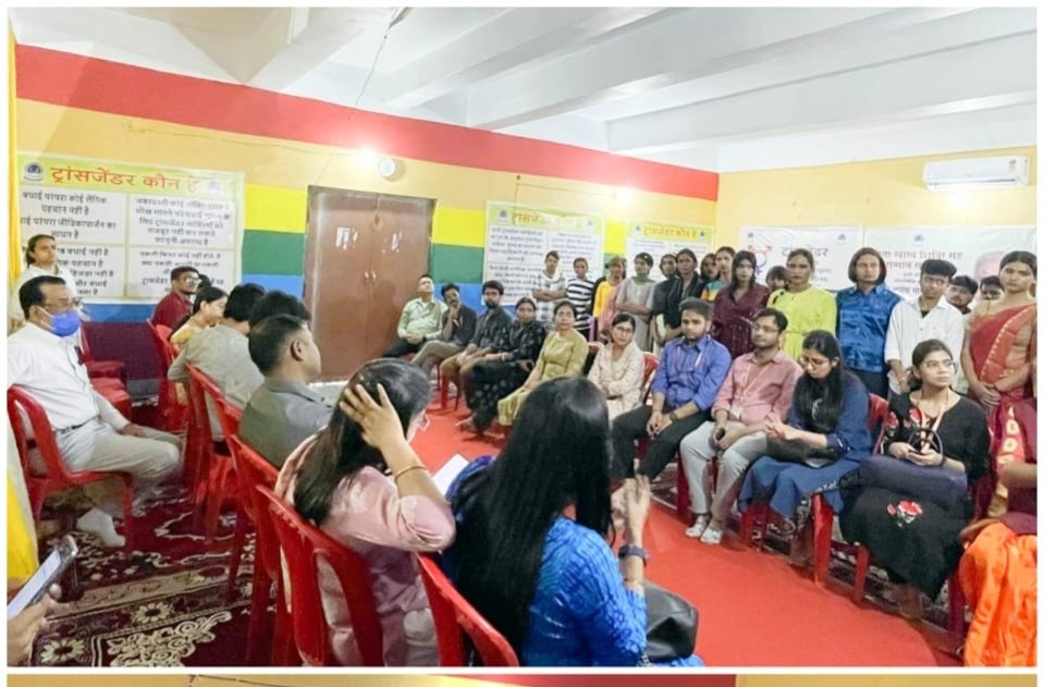 Dr Veena K Singh tweet media