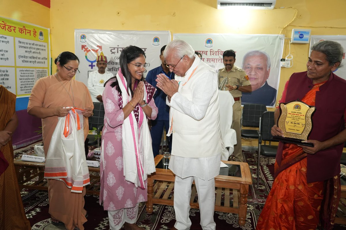 Dr Veena K Singh tweet media