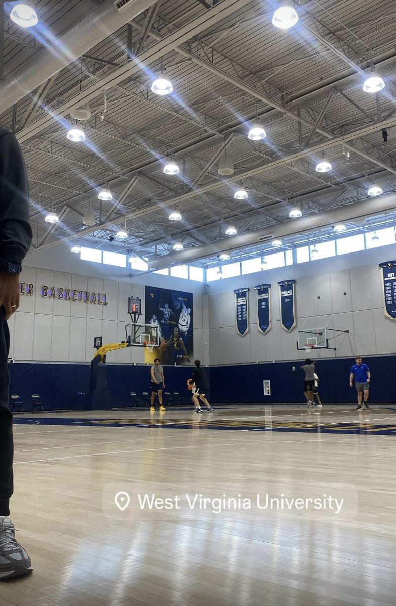 levi lewis tweet media