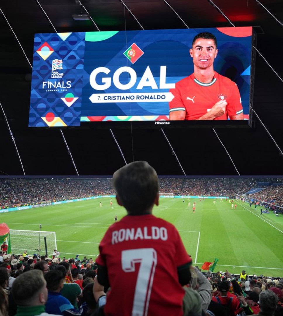 Three generations have witnessed Cristiano Ronaldo dominating at the highest level. The greatest to ever grace the game. 🐐