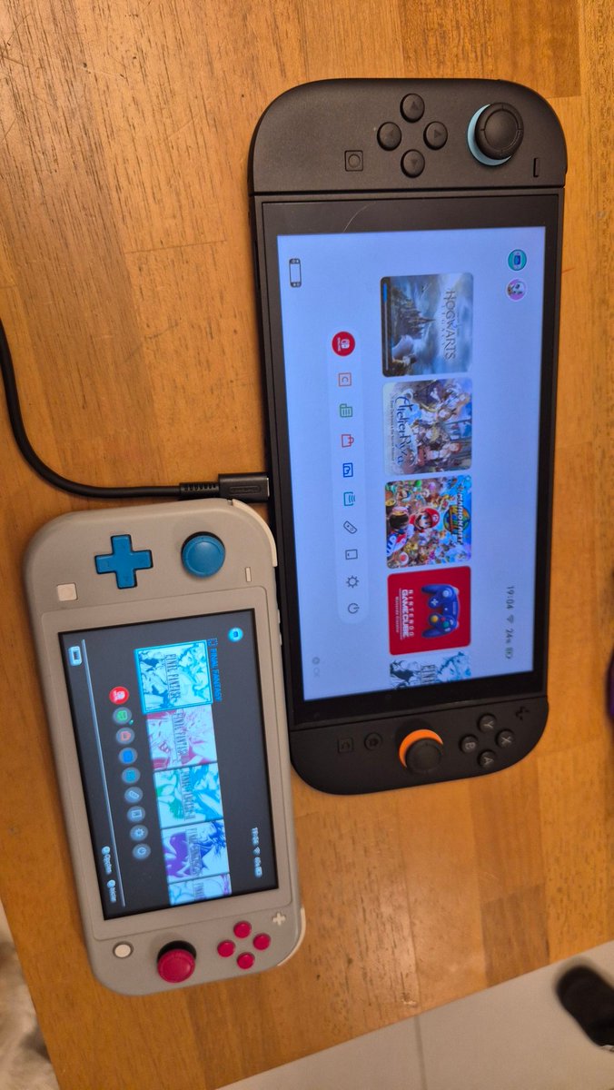 O gigante chegou ! Fazendo um upgrade digno ! Obg pelo mega cupom <a href="/rodrigocoelhoc/">Coelho no Japão 🇯🇵🇧🇷👾⛩- NintendoBarato.com.br</a> e equipe Coelho News ! #NintendoSwitch2 <a href="/NintendoBrasil/">Nintendo Brasil</a>