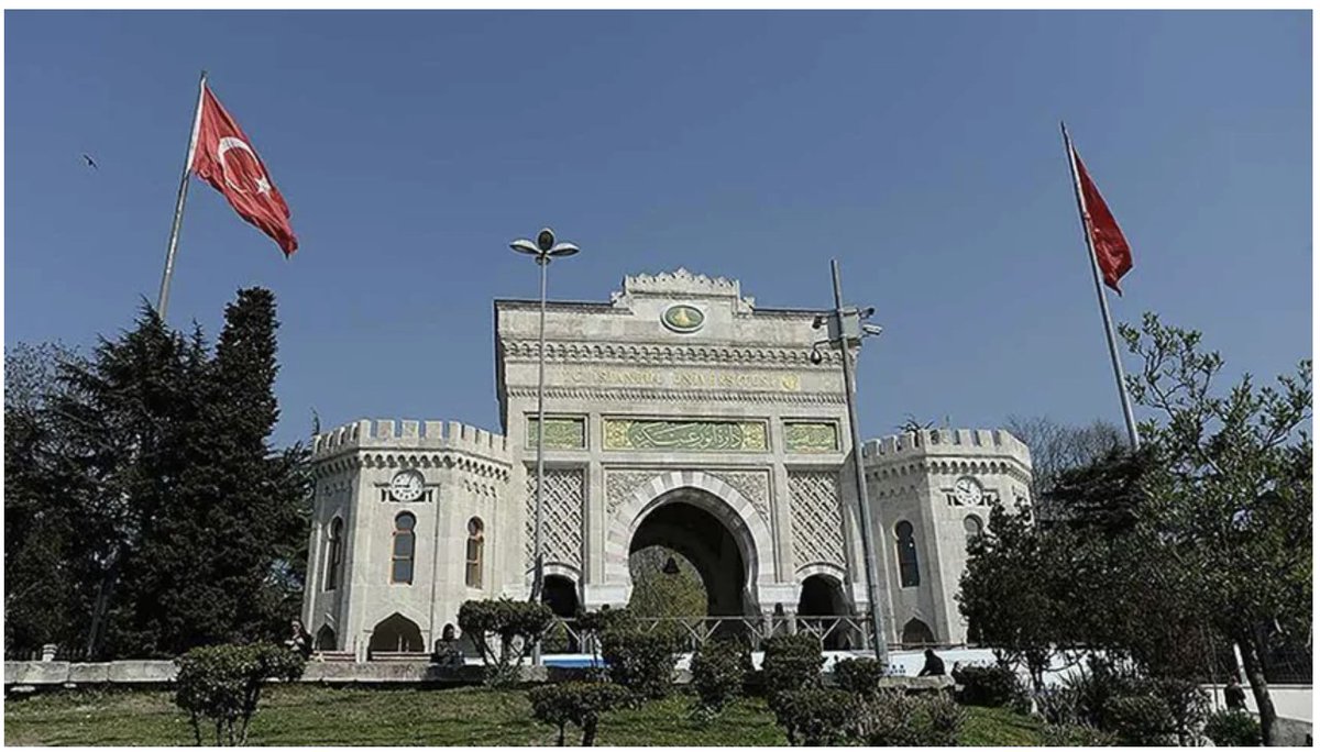 Zeki Velidi Togan, Fuat Sezgin, Muhammed Hamidullah, Joseph Schacht, M. Tayyip Gökbilgin, Salih Tuğ, Bekir Kütükoğlu, Mahmut Kaya ve Murteza Bedir gibi isimlerin idareci ve araştırmacı olarak yer aldığı, Türkiye'nin yüz akı kurumlarından İslam Tetkikleri Enstitüsü, yüksek lisans