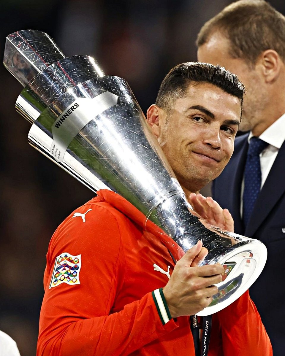 مبروووووك لكل الشبيحة استمتعوا بوقتكم استمتعواااااا ♥♥♥