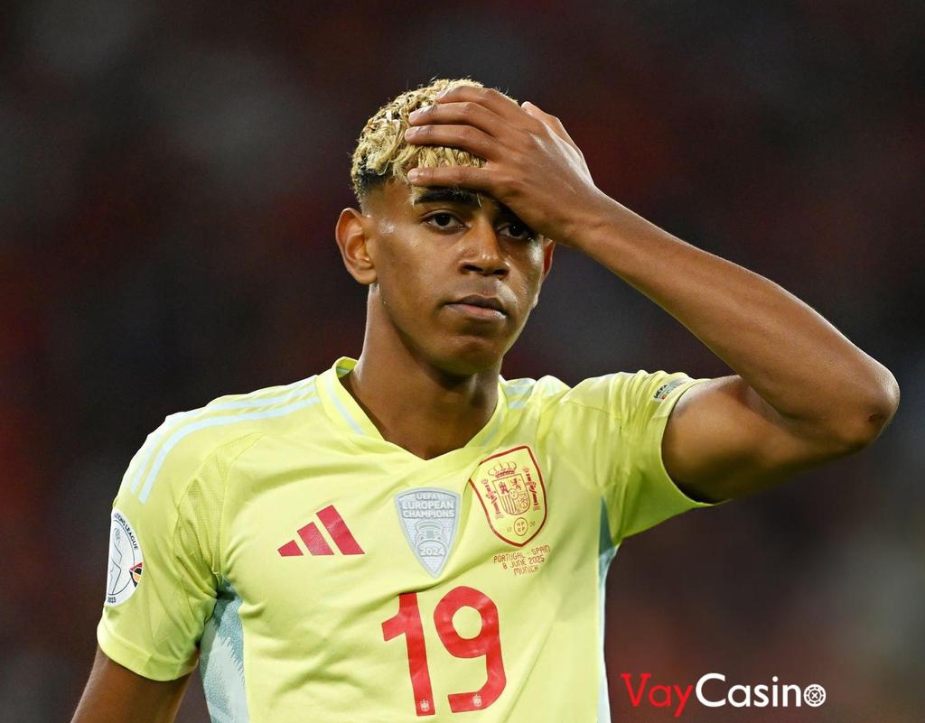 Kosa walilofanya leo Spain ni kumuweka benchi huyu fundi wa boli,angecheza leo game ingesha mapema tu