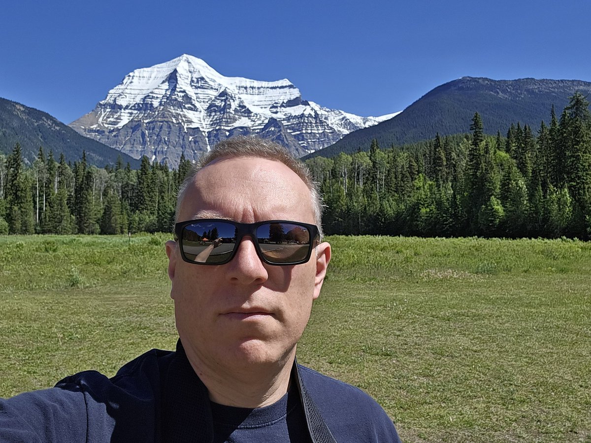 Really nice, scenic photo. The mountain isn't too shabby either.