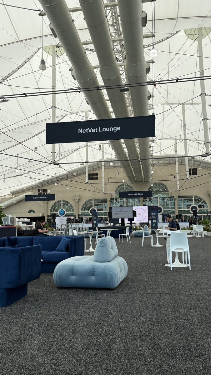 Kevin_NetEng's tweet photo. This place will be hopping tomorrow. Can’t wait. 👍 https://t.co/FuFeeemml1