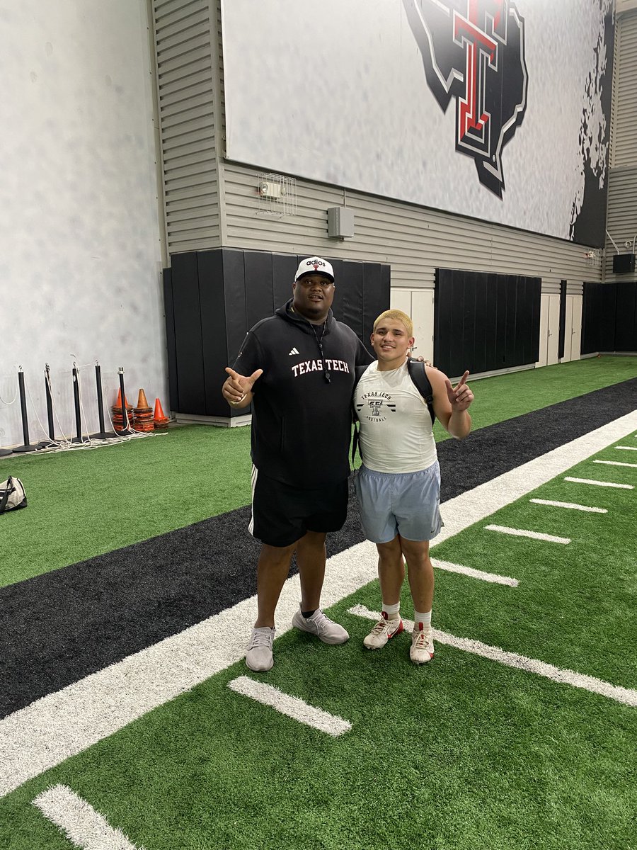 hjluyando's tweet image. Had a great time at the Texas tech football camp and thankful for the Texas tech coach’s for teaching me new skills and won all of my reps !!! @TexasTechFB @JoeyMcGuireTTU @CoachZFitch @ShielWood @806hsscmedia @JoeSexton34 @CoachTolly @Nick15Gerb @BarryNewton18 @matthew_lynch15