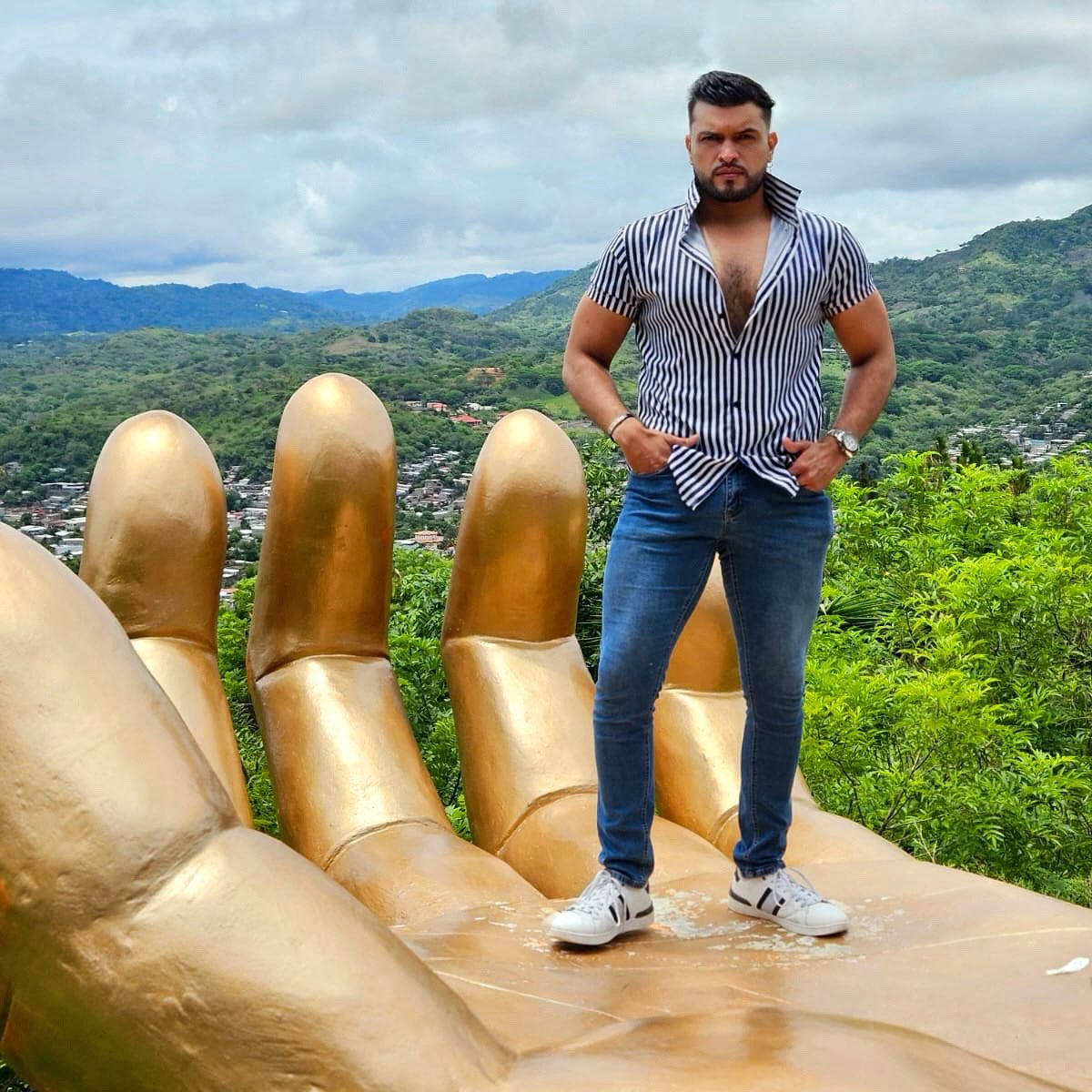 KenexF's tweet image. 🫰🏽