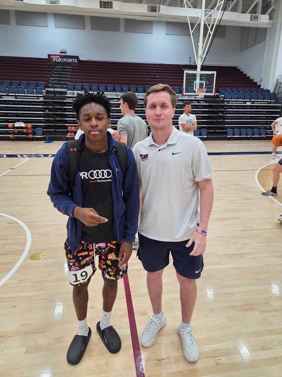 I had a very good showing today at Lee University’s Elite camp today‼️

Thank you <a href="/micka_stout/">Micka Stout</a> and the rest of Lee University’s staff for the opportunity‼️🫶

<a href="/Pro1Basketball/">Pro One Basketball</a> <a href="/minorhoops/">Minor high school Basketball</a>