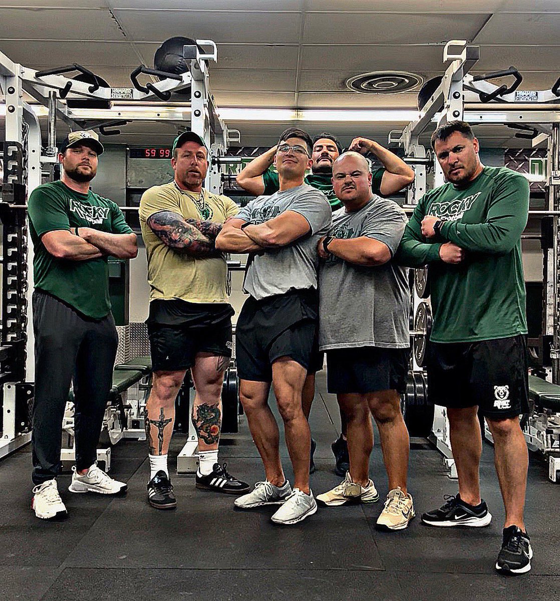 Coach Russ Hale (@thecoachruss) on Twitter photo Meatheads. Staff Weight Session.
<a href="/CoachBeridon/">Dylan Beridon</a> <a href="/Coach_Melendo/">Jordan Melendo</a> <a href="/SamMoraJr/">Coach Samuel Mora Jr.</a> <a href="/CoachBlome/">Teague Blome</a> <a href="/ImCoachO/">Lucas Allen Olson</a> #BearRaid Meatheads. Staff Weight Session.
<a href="/CoachBeridon/">Dylan Beridon</a> <a href="/Coach_Melendo/">Jordan Melendo</a> <a href="/SamMoraJr/">Coach Samuel Mora Jr.</a> <a href="/CoachBlome/">Teague Blome</a> <a href="/ImCoachO/">Lucas Allen Olson</a> #BearRaid