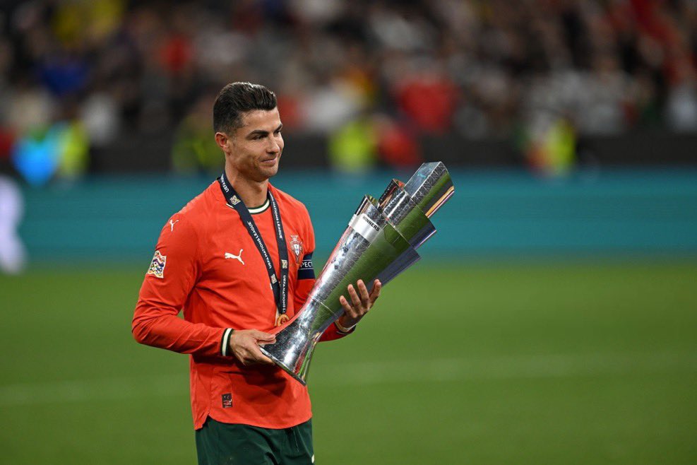 l7__4's tweet photo. من يومي صغير وأنا أتابعك، حققت إنجازات ما تنسى، واليوم كبرت ولسى محبتك بقلبي مثل أول وأكثر 😔 https://t.co/KT23gsR2wL