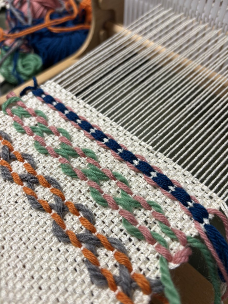 新しく習ってきた技法😊
可愛いし楽しい！
色合わせが難しい！