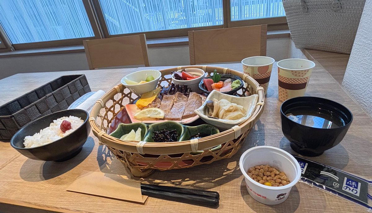 Niu_Airi's tweet photo. 今日の朝ごはん。
SHE活し無さすぎて焦ってきた…
でも今日が最終日🔥 https://t.co/qx9rWWp2qV