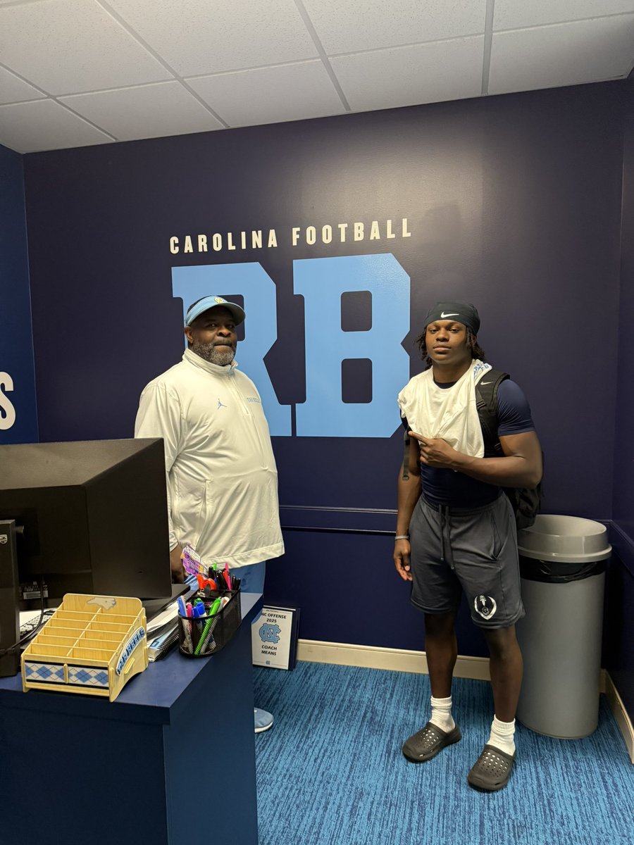 thekidromee's tweet image. Had a great time at camp today thank you @coachmeans_20 for the hospitality @UNCFootball @mlombardiuncgm @HermitsFootball @GoMVB @TheUCReport @BrianDohn247 @Coach_DLaws @BlaylockAndrew