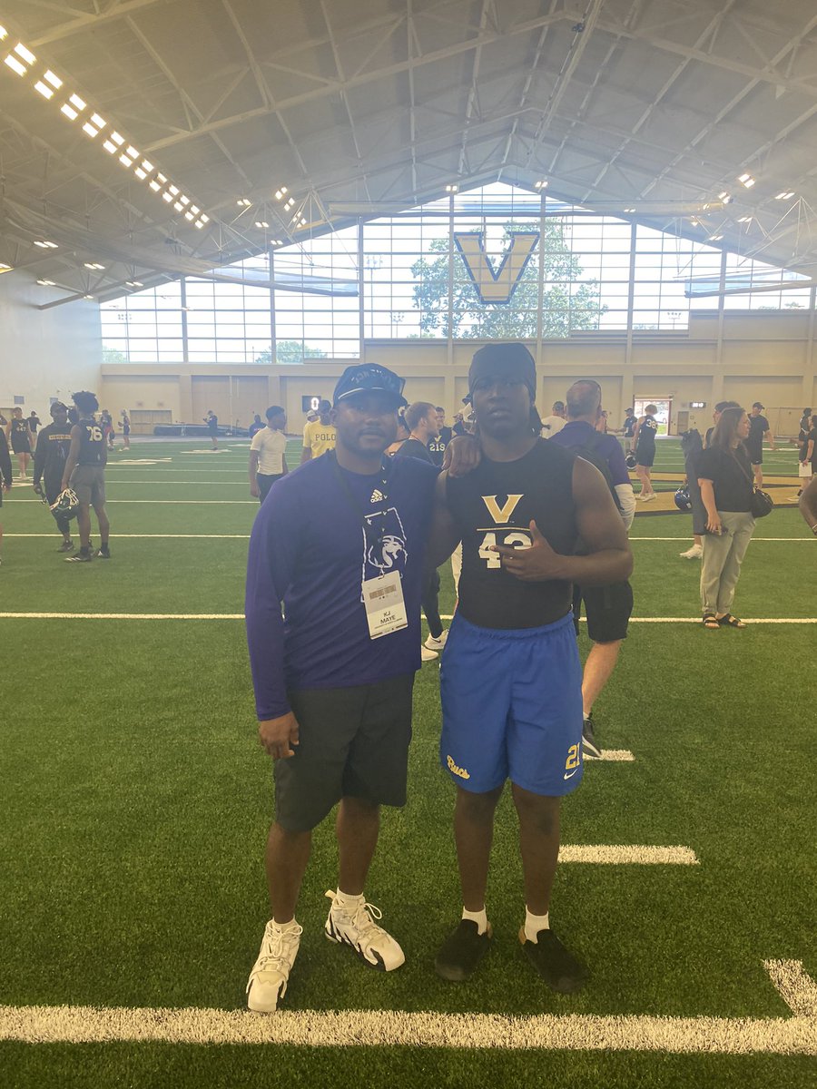 Kleb Crowder (@klebcrowder) on Twitter photo Had a good camp today at <a href="/VandyFootball/">Vanderbilt Football</a> thanks to all the coaches that came out and showed love <a href="/BBSfootball/">BBS Football</a> <a href="/_Coach_Anderson/">Jeramey Anderson</a> <a href="/CoachForte45/">CJ Forte</a> <a href="/SoCalCoyotesTN/">SoCal Coyotes (TN) Football (High School)</a> Had a good camp today at <a href="/VandyFootball/">Vanderbilt Football</a> thanks to all the coaches that came out and showed love <a href="/BBSfootball/">BBS Football</a> <a href="/_Coach_Anderson/">Jeramey Anderson</a> <a href="/CoachForte45/">CJ Forte</a> <a href="/SoCalCoyotesTN/">SoCal Coyotes (TN) Football (High School)</a>