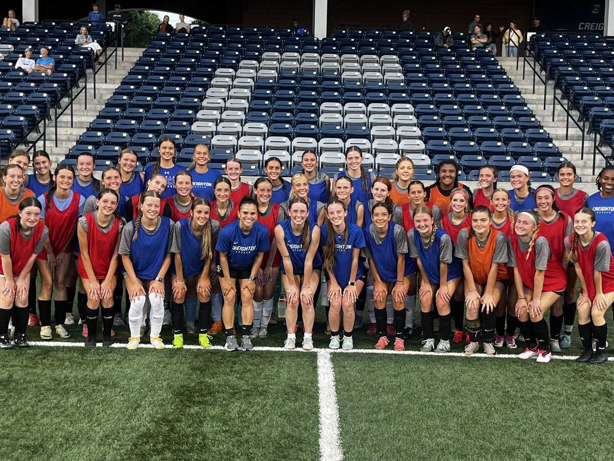 Great experience at <a href="/CreightonWSoc/">Creighton Women’s Soccer</a> camp this weekend! Thanks so much <a href="/jimmywalker8200/">Jimmy Walker</a>, players, and staff. 
<a href="/SNFC10G/">Sporting Nebraska FC 2010 GA</a>