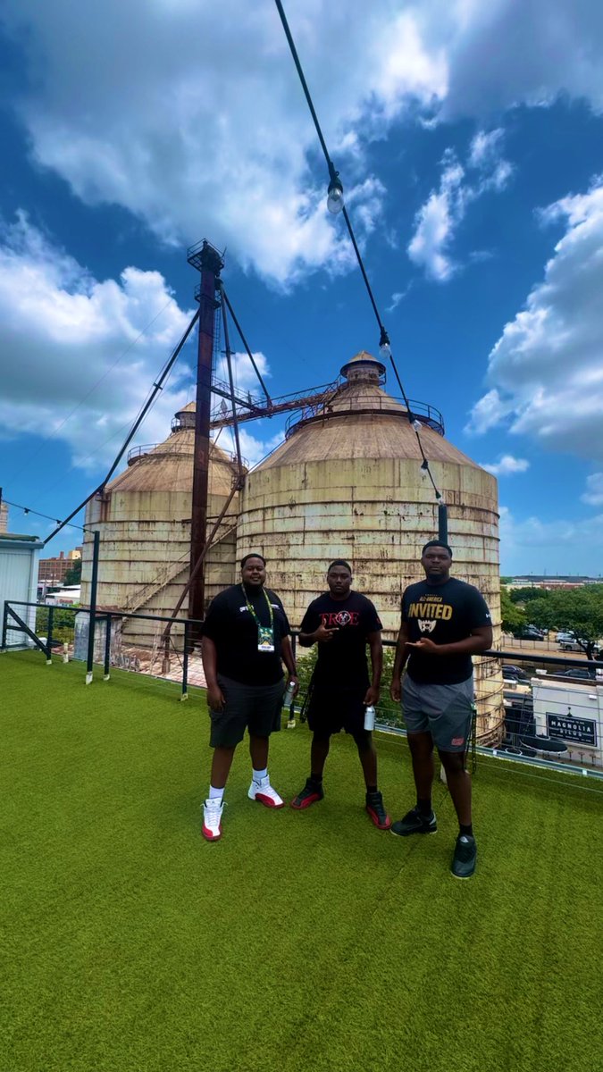 _Djayy1k's tweet image. Enjoyed my time at BU thanks for the hospitality I had fun! #SICEM🐻