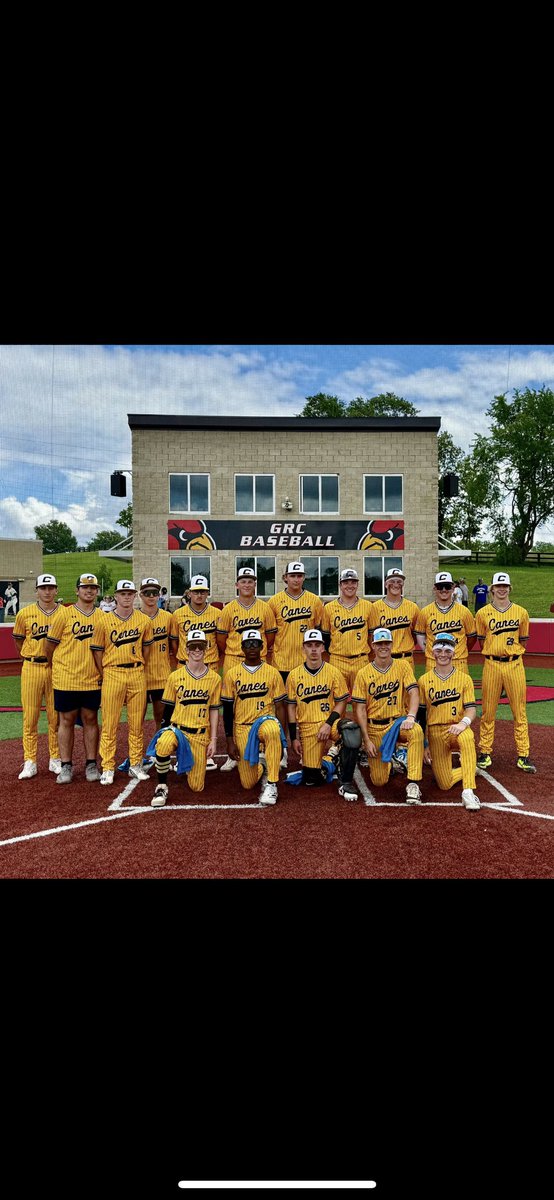 Congrats on the Ship 🏆
5-1 this wknd. Outscored opponents 48-11. Proud of the unselfishness right out the gate. When I said it’s just different here, it’s real. No coach talk. 16 guys buying in to what we do right away, from day 1. It takes what it takes. CANES on top ⚠️ #Family